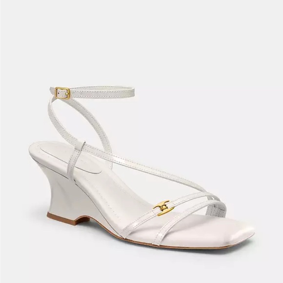 Coach - Cait Sandal - Picture 3 of 5